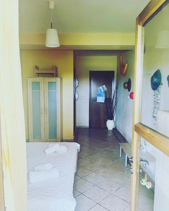 Guesthouse Kaliepia Ierissós Eksteriør bilde
