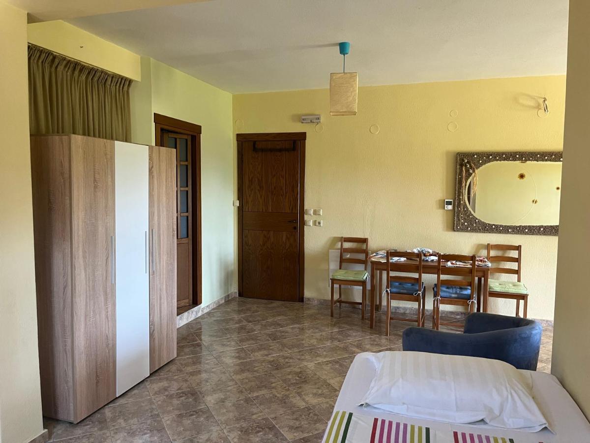 Guesthouse Kaliepia Ierissós Eksteriør bilde